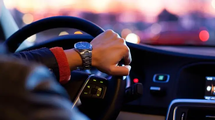 استئجار سيارة عائلية الكويت كيف تختار شركة تأجير موثوقة